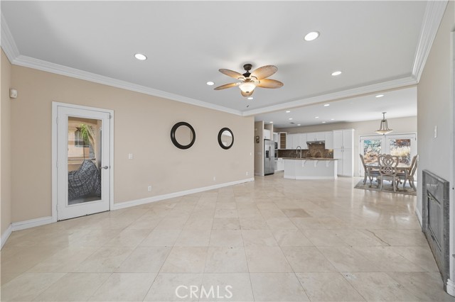 30571 Longhorn Drive, Canyon Lake CA: https://media.crmls.org/medias/aea1ac3f-4643-4f61-8ad6-24105b11a4b1.jpg