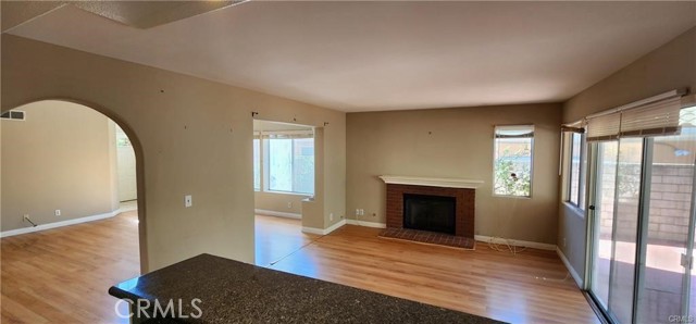 Detail Gallery Image 9 of 23 For 25823 Browning Pl, Stevenson Ranch,  CA 91381 - 3 Beds | 2/1 Baths