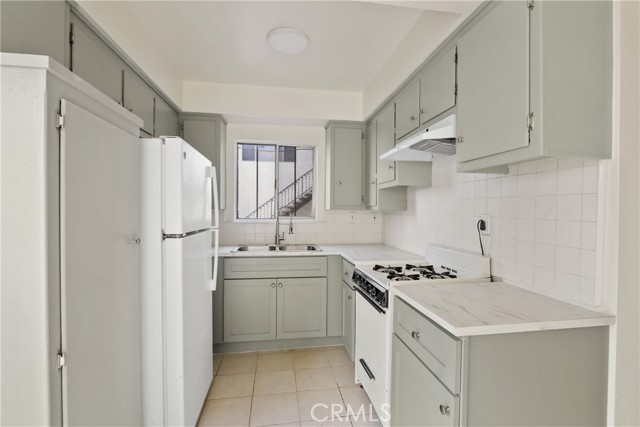 Detail Gallery Image 30 of 37 For 10730 Burin Ave, Inglewood,  CA 90304 - – Beds | – Baths