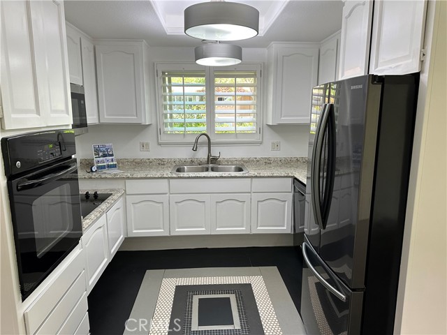 891 Ronda Sevilla #B, Laguna Woods CA: https://media.crmls.org/medias/aea31d01-2fd8-49b8-9e19-e5e7882b9107.jpg