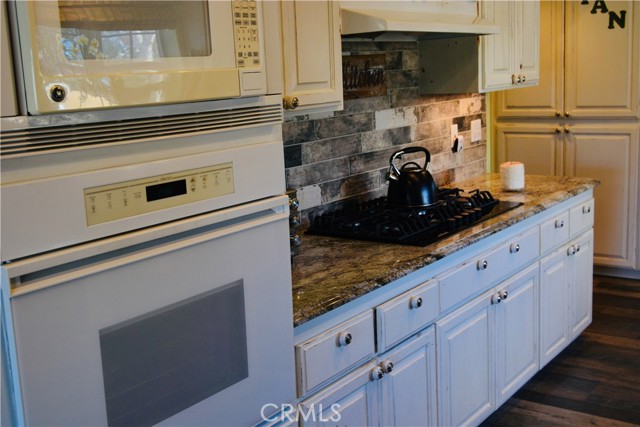 Detail Gallery Image 4 of 36 For 41761 John Muir Dr, Coarsegold,  CA 93614 - 3 Beds | 2 Baths