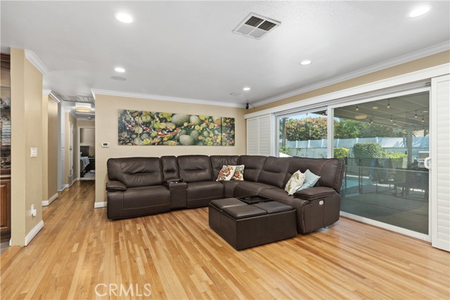 16036 Hornell Street, Whittier CA: https://media.crmls.org/medias/aea3b91c-0e35-4d36-b8a8-cbf0ebed0a66.jpg