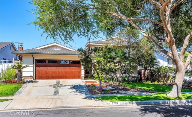 Detail Gallery Image 1 of 46 For 2723 W 233rd St, Torrance,  CA 90505 - 5 Beds | 3 Baths