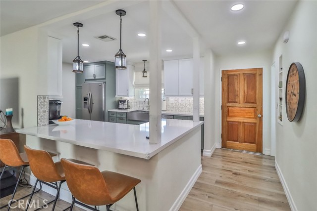 2230 Cordero Avenue, Simi Valley CA: https://media.crmls.org/medias/aea465b4-0dd5-4c72-8ab0-d26ae107d428.jpg