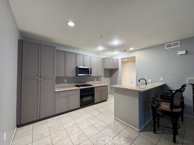 Detail Gallery Image 7 of 38 For 30505 Canyon Hills Rd #1302,  Lake Elsinore,  CA 92532 - 2 Beds | 2/1 Baths