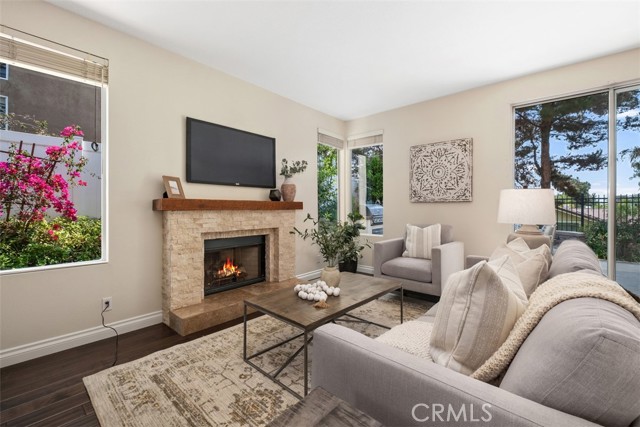 26112 Calle Cresta, Mission Viejo CA: https://media.crmls.org/medias/aea5645a-b3cc-460d-96cb-7d361f0b0c6a.jpg