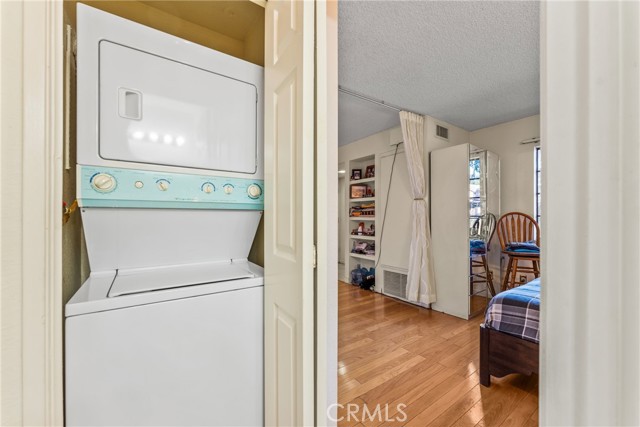 Detail Gallery Image 12 of 21 For 13946 Spring Water Ct, Garden Grove,  CA 92843 - 1 Beds | 1 Baths