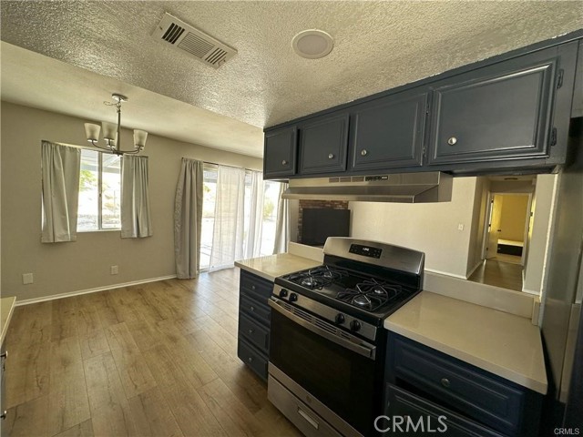 Detail Gallery Image 13 of 19 For 26430 Silver Lakes, Helendale,  CA 92342 - 2 Beds | 2 Baths