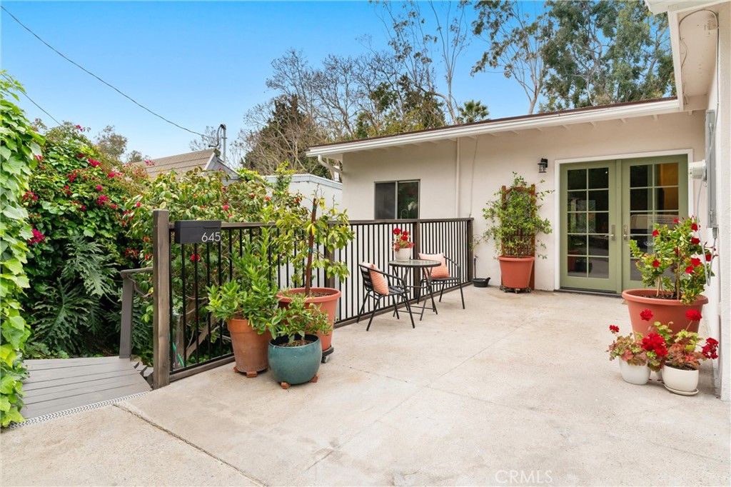 Aea7738b 39c7 4c16 Bb2f C7ef84da3340