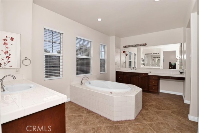 Detail Gallery Image 28 of 69 For 115 W Saint Andrews St, Ontario,  CA 91762 - 4 Beds | 3/1 Baths