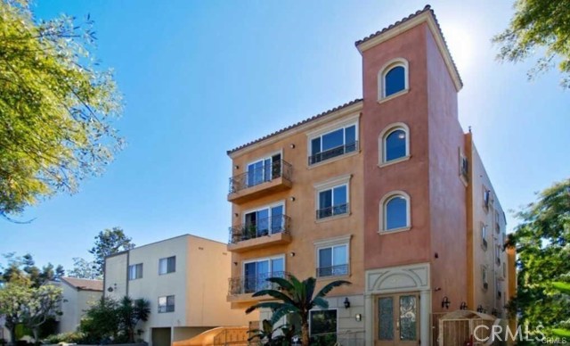 Detail Gallery Image 14 of 15 For 8420 Blackburn Ave #102,  Los Angeles,  CA 90048 - 2 Beds | 2 Baths