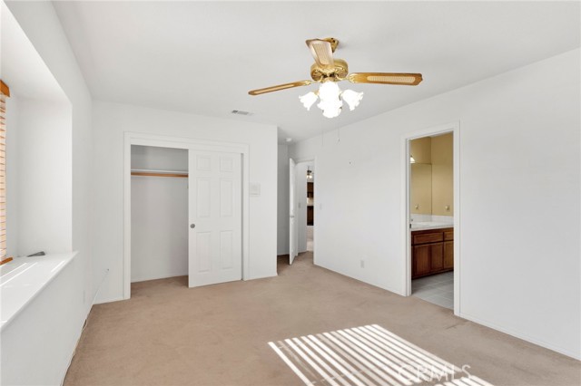 Detail Gallery Image 42 of 66 For 16466 Tude, Apple Valley,  CA 92307 - 4 Beds | 3 Baths