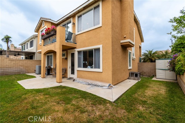 Detail Gallery Image 16 of 18 For 5840 Pine Valley Dr, Fontana,  CA 92336 - 3 Beds | 2/1 Baths