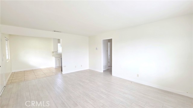 Detail Gallery Image 4 of 21 For 2325 Angela Street #4,  Pomona,  CA 91766 - 3 Beds | 2 Baths