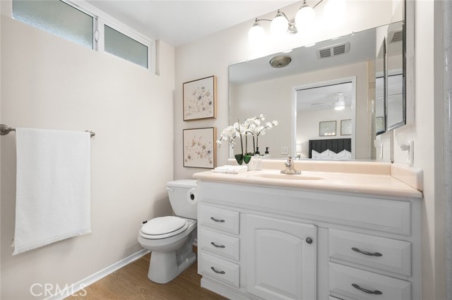Detail Gallery Image 19 of 35 For 240 Bedford Way, Upland,  CA 91786 - 4 Beds | 2 Baths