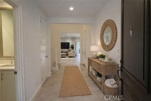 Detail Gallery Image 2 of 25 For 112 San Benito, Irvine,  CA 92618 - 3 Beds | 2/1 Baths