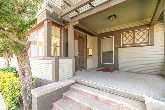 Detail Gallery Image 26 of 61 For 325 S Los Robles Ave, Pasadena,  CA 91101 - – Beds | – Baths