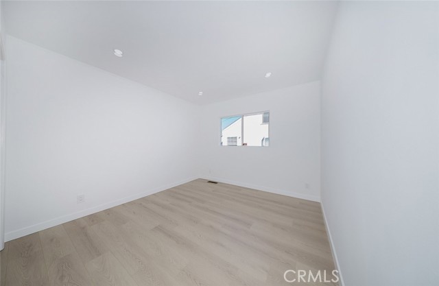 Detail Gallery Image 17 of 31 For 10431 Las Lunitas Ave, Tujunga,  CA 91042 - 3 Beds | 2 Baths