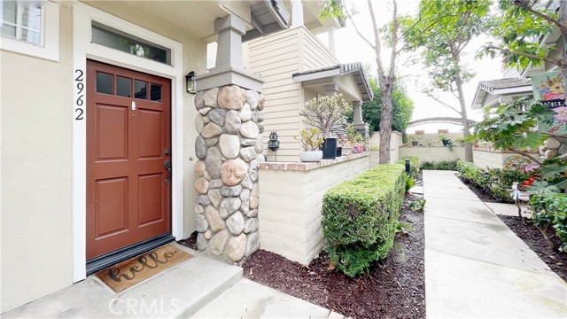 Detail Gallery Image 1 of 5 For 2962 Claremore Ln, Los Alamitos,  CA 90815 - 3 Beds | 2/1 Baths