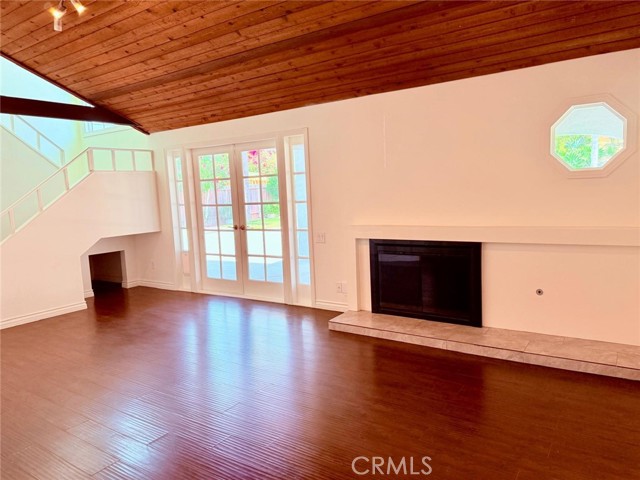 24811 Calle El Toro Grande, Lake Forest CA: https://media.crmls.org/medias/aeab68e6-65a4-4d97-8782-5bd81513c42b.jpg