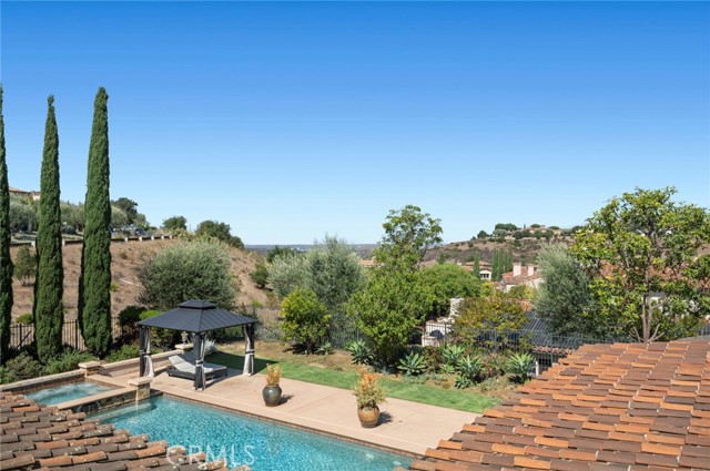 Detail Gallery Image 25 of 44 For 96 Canyon Creek, Irvine,  CA 92603 - 5 Beds | 6/2 Baths