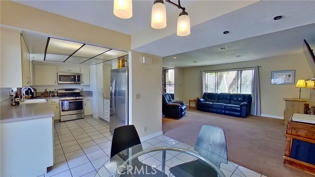 Detail Gallery Image 10 of 30 For 25558 Oak St, Lomita,  CA 90717 - 3 Beds | 2/1 Baths