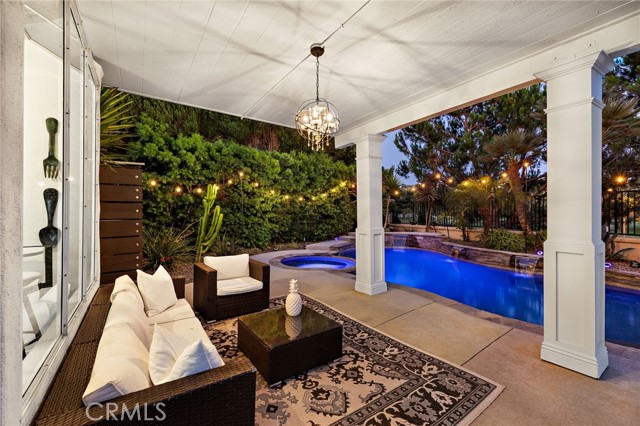 28 Mykonos, Laguna Niguel CA: https://media.crmls.org/medias/aeae628d-5c33-4ddd-9f46-54c61f8daed4.jpg