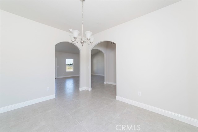 Detail Gallery Image 9 of 27 For 30974 Avenue 21, Madera,  CA 93638 - 4 Beds | 2/1 Baths