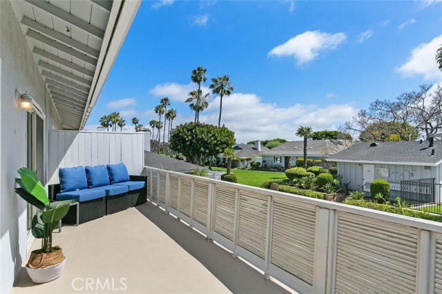 Detail Gallery Image 29 of 46 For 2516 University Dr, Newport Beach,  CA 92660 - 3 Beds | 2 Baths