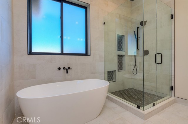 461 Tigertail, Paradise CA: https://media.crmls.org/medias/aeb03c7b-117e-42fe-80a6-e969af0657e4.jpg