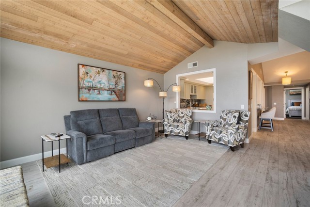24532 Moonfire Drive, Dana Point CA: https://media.crmls.org/medias/aeb0aab8-6ab3-4da6-8576-8e64cd48cef9.jpg