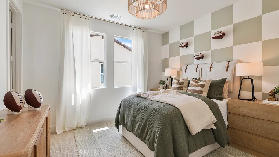 MLS #OC25233677 image #20