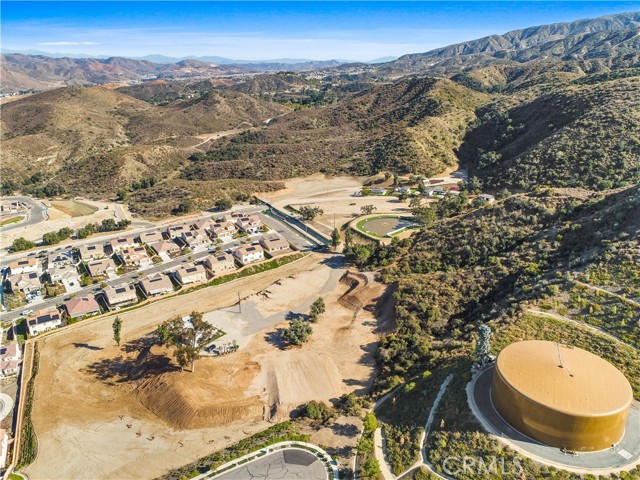 Detail Gallery Image 19 of 27 For 26346 Pawpaw Ct #1,  Corona,  CA 92883 - 1 Beds | 2 Baths