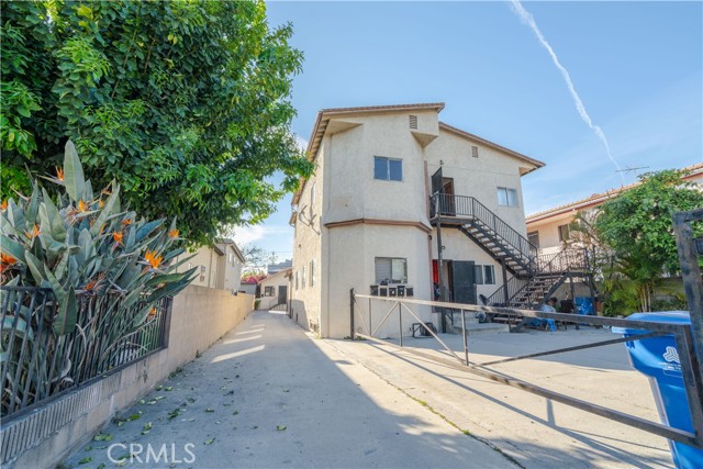 Detail Gallery Image 6 of 11 For 2501 Workman St., Los Angeles,  CA 90031 - – Beds | – Baths