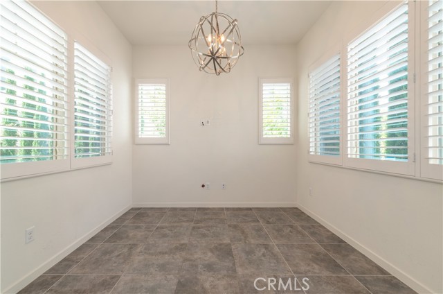 Detail Gallery Image 2 of 25 For 120 Stellar, Irvine,  CA 92618 - 3 Beds | 2/1 Baths