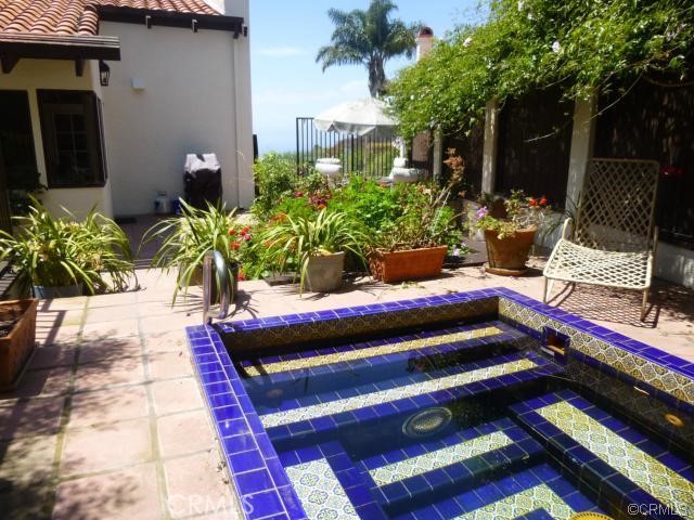 Detail Gallery Image 17 of 30 For 6751 Alta Vista, Rancho Palos Verdes,  CA 90275 - 4 Beds | 3/1 Baths