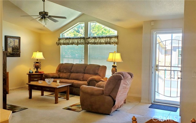 Detail Gallery Image 2 of 45 For 21621 Sandia Rd #167,  Apple Valley,  CA 92308 - 3 Beds | 2 Baths