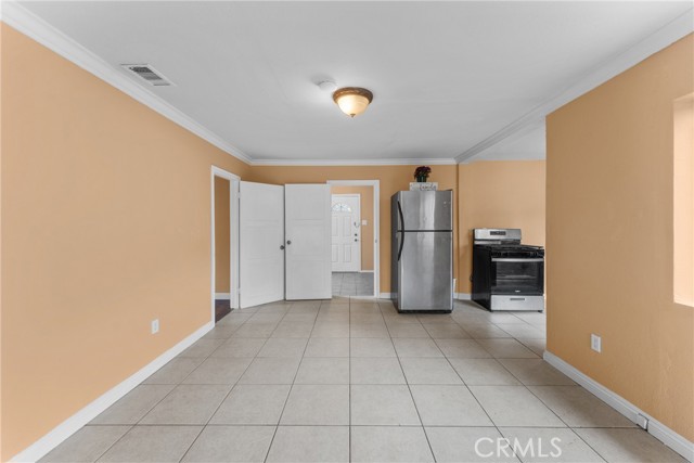 Detail Gallery Image 12 of 46 For 1007 Lawton St, Redlands,  CA 92374 - 3 Beds | 1 Baths