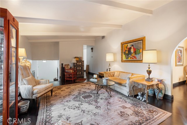 5266 Bluff Street, Norco CA: https://media.crmls.org/medias/aeb412d4-844f-468c-b68c-5d6cfd4b0f61.jpg