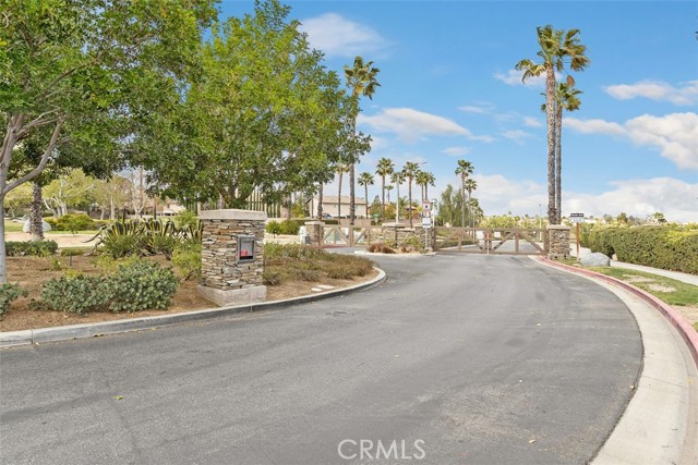 Detail Gallery Image 43 of 45 For 17648 Fan Palm Ln, Riverside,  CA 92503 - 4 Beds | 2 Baths