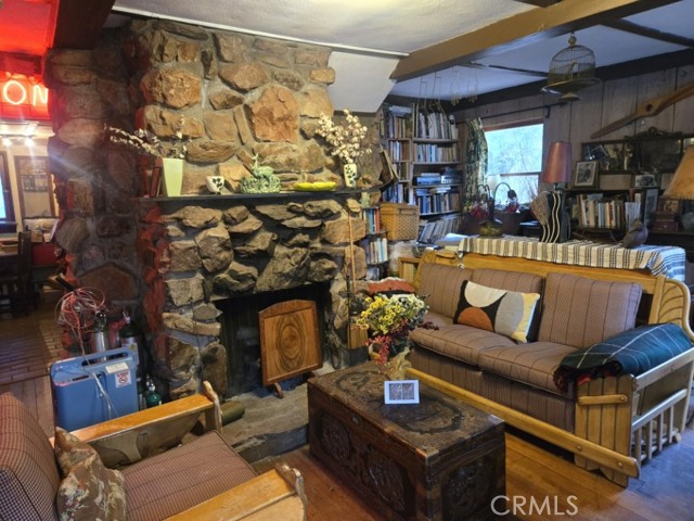 Detail Gallery Image 13 of 32 For 42627 La Cerena Ave, Big Bear Lake,  CA 92315 - 2 Beds | 1 Baths