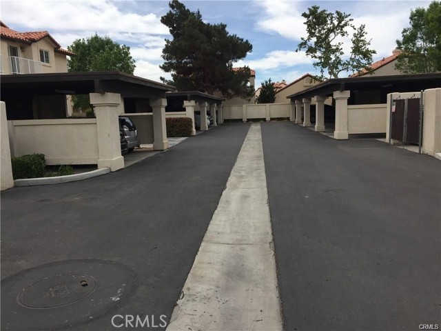 19257 Palo Verde Drive, Apple Valley, California 92308, 2 Bedrooms Bedrooms, ,2 BathroomsBathrooms,Residential Lease,For Rent,19257 Palo Verde Drive,CRNP24166085