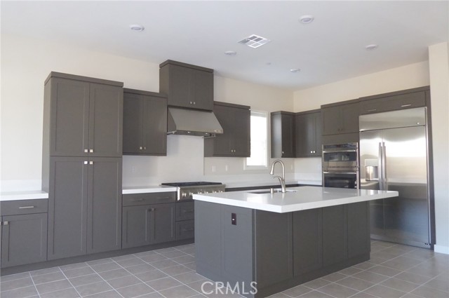 652 Athos, Lake Forest CA: https://media.crmls.org/medias/aeb52926-ca7f-4a17-8082-6a46d47aa497.jpg