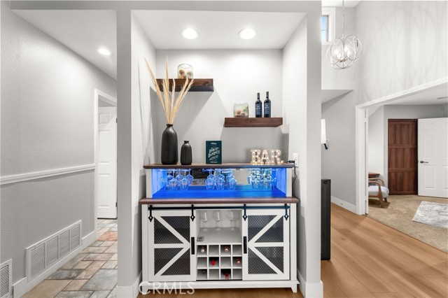 Detail Gallery Image 6 of 65 For 616 S Andover Dr, Anaheim,  CA 92807 - 4 Beds | 3/1 Baths