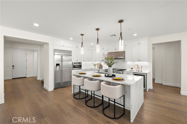 103 Aims, Irvine CA: https://media.crmls.org/medias/aeb66d1d-52bd-469d-8657-bb685b763552.jpg