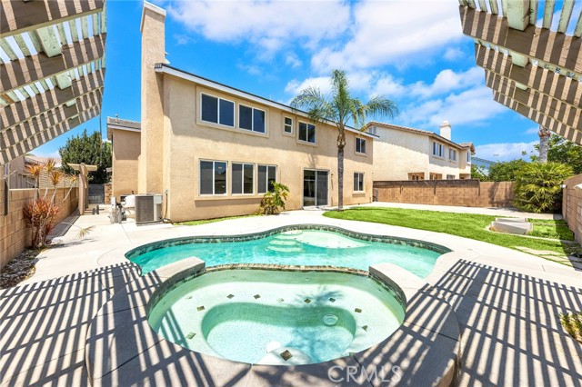 14261 Settlers Ridge Court, Eastvale CA: https://media.crmls.org/medias/aeb6e944-e353-49b9-a0e1-4ec2a75c4483.jpg