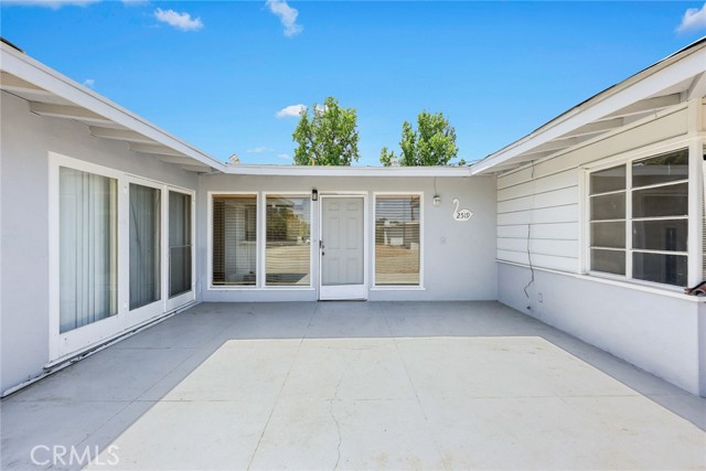 2517 S 2nd Avenue, Arcadia CA: https://media.crmls.org/medias/aeb77a65-b21e-4f18-945b-d7dedd645c08.jpg