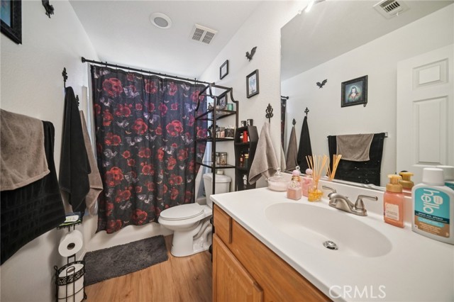 Detail Gallery Image 23 of 37 For 3817 E Avenue Q12, Palmdale,  CA 93550 - 4 Beds | 3 Baths