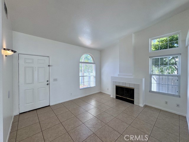 Detail Gallery Image 10 of 33 For 32418 Enriqueta Cir, Temecula,  CA 92592 - 3 Beds | 2 Baths