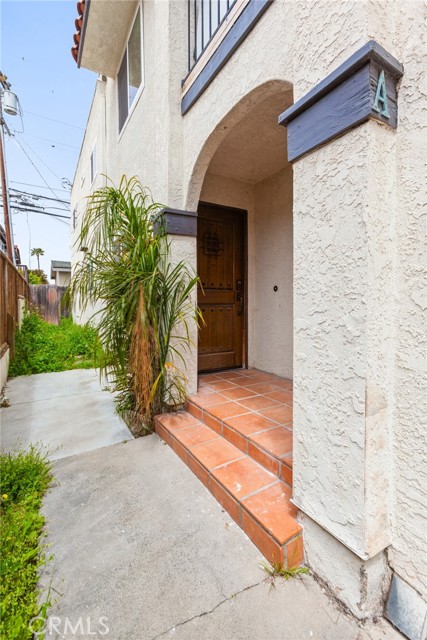118 W Canada, San Clemente CA: https://media.crmls.org/medias/aeb7dd43-2efe-4878-9d34-54c7cabf6ccc.jpg